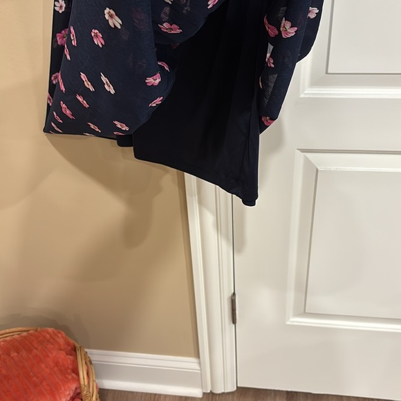 DKNY Dress. Size 12. - Picture 5 of 8